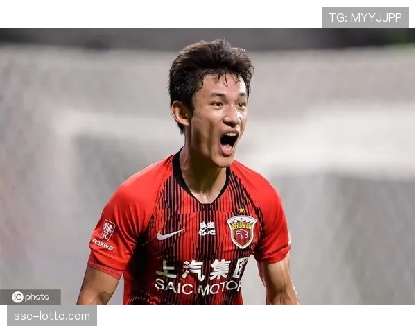 纪录片《飞翔的边翼》上映,讲述法国足球边路传统 纪录片《飞翔的边翼》上映,讲述法国足球边路传统